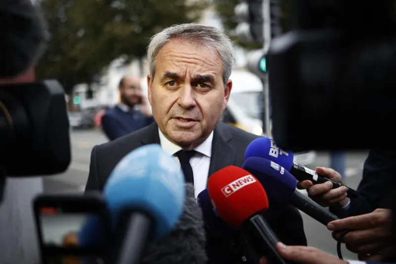 une enseignante tuée dans une attaque au couteau à l'école - arras