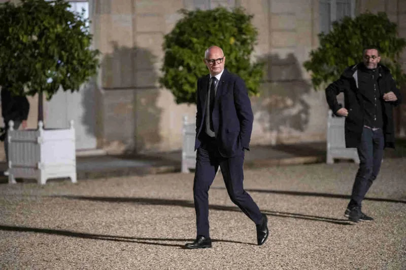 arrivées à la réception des maires - paris