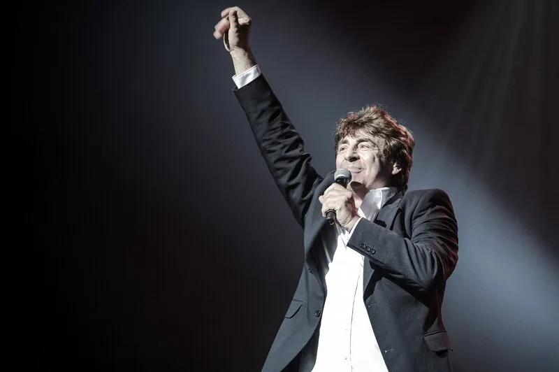 exclusif - la tournee age tendre et tetes de bois saison 8 bis - en tournee supplementaire a chateauroux claude barzotti credit reynaud aps-medias abacapresscom