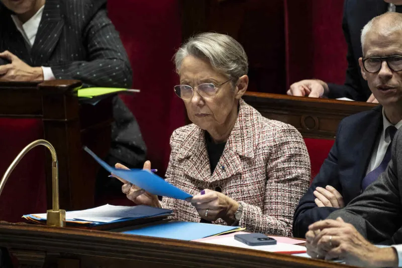 le premier ministre français elisabeth borne lors d'une séance de questions au gouvernement à l'assemblée nationale française à paris, france, le 20 décembre 2023 photo par eliot blondet abacapresscom