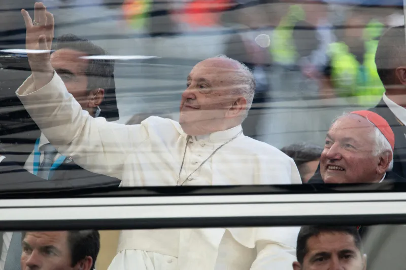 messe du pape françois au stade vélodrome lors de sa visite à marseille, france, le 23 septembre 2023 photo by laurent coust abacapresscom