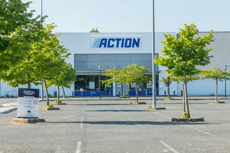 action low cost store in rives d'arcins commercial center in bordeaux, france