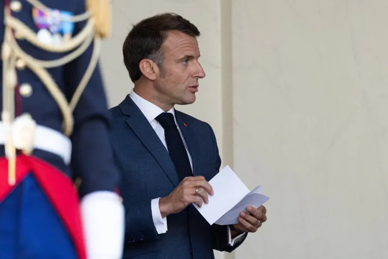 emmanuel macron rencontre le président équatorien - paris