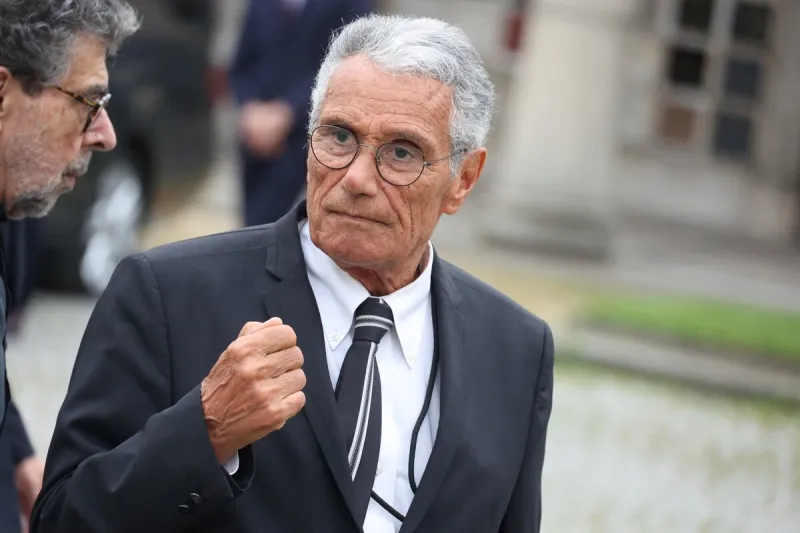 obsèques de la chanteuse française françoise hardy - paris