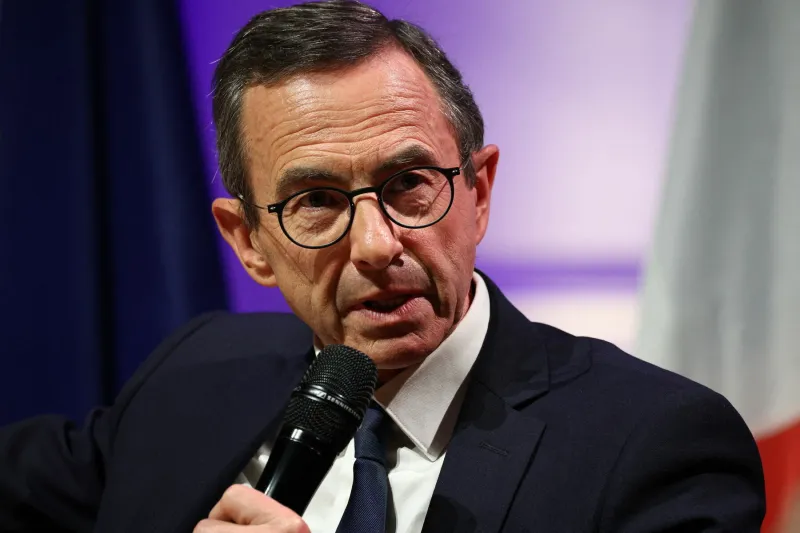 bruno retailleau lors des auditions des chefs de partis et de coalitions par le medef - paris