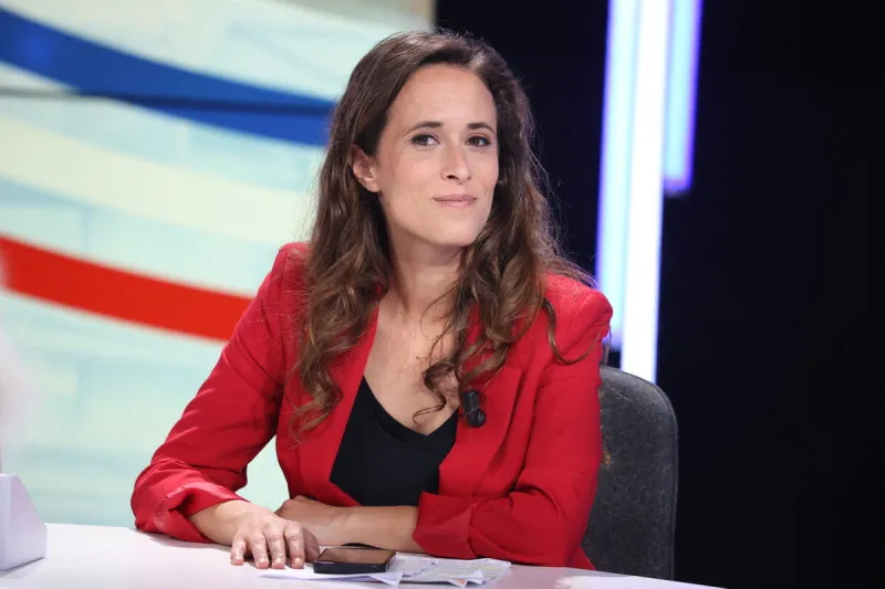clemence guette lors de l'émission pour le second tour des élections législatives 2024 organisée par la chaîne de télévision française bfmtv à paris, france le 07 juillet 2024 photo by jerome domine abacapresscom
