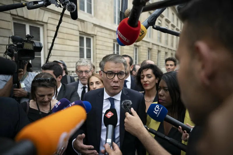 olivier faure et son groupe arrivent pour une journée d'accueil à l'assemblée nationale après le second tour des élections législatives françaises à paris, france, le 9 juillet 2024 photo by eliot blondet abacapresscom