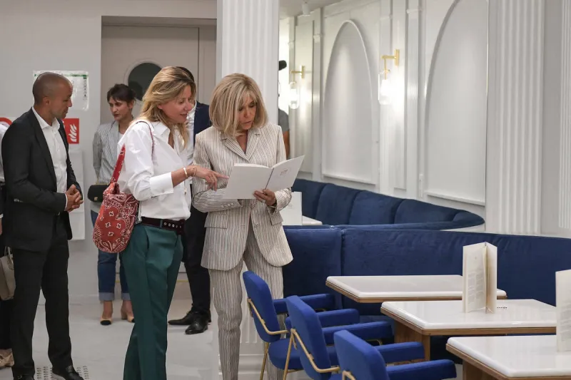 paris 2024 - macron inaugure la maison de l'elysée