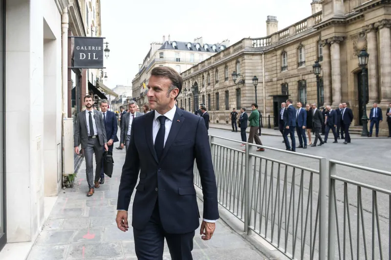 paris 2024 - macron inaugure la maison de l'elysée