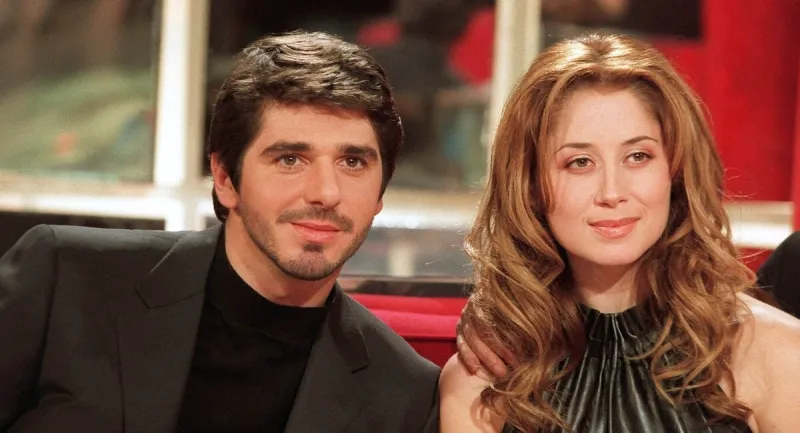 © jean jacques datchary abaca 15946-1 paris, france, 08 12 99 enregistrement de l'Žmission de michel drucker vivement dimanche (diffusion le 12 12 99) lara fabian et patrick fiori y ont officiellement annoncŽ une grosse surprise mariage en vue ?