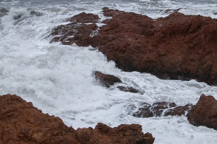 panorama on the rocks rocks of the estérel natural park on the french riviera in winter (southern france)