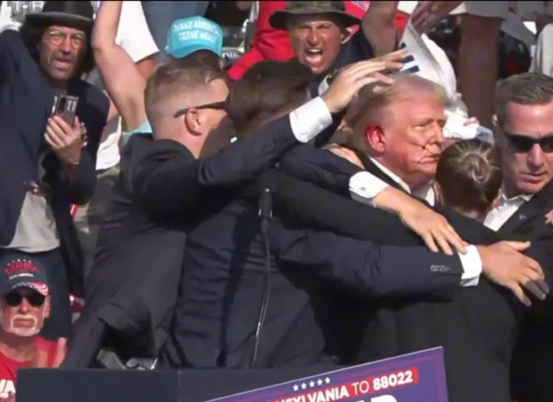trump blessé lors d'une fusillade lors d'un rassemblement en pennsylvanie