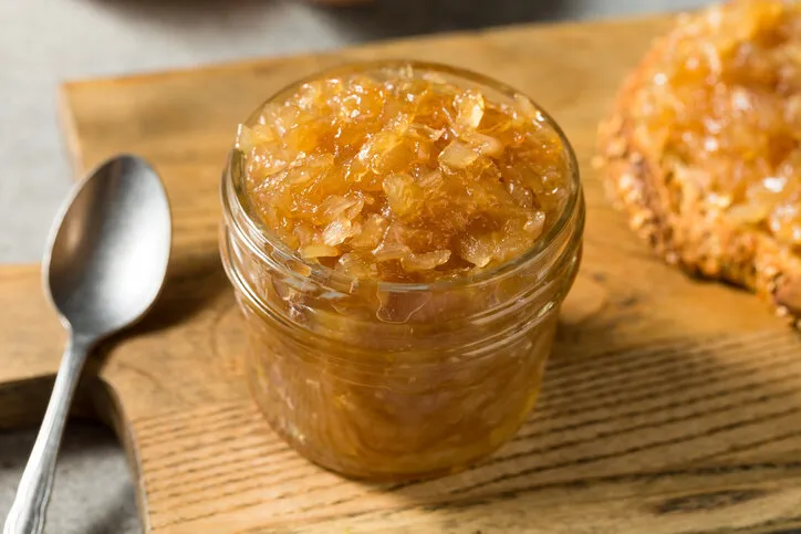 homemade healthy shallot jam in a jar
