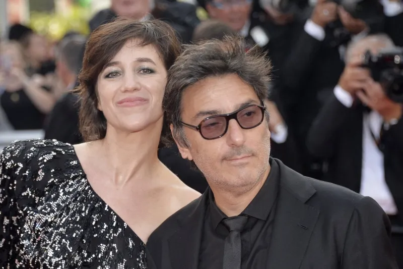 70eme edition du festival international du film de cannes   l'actrice charlotte gainsbourg et l'acteur yvan attal lors de la montee des marches (21 05 2017) - photo by depoilly andbz abacapresscom