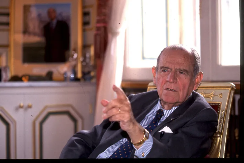 raymond barre (2000)