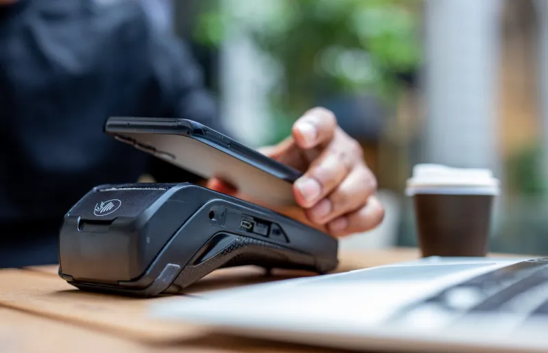 wireless credit card payment  the future of contactless transactions