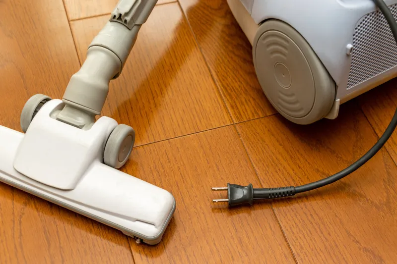 vacuum head and power cord of the cleaner