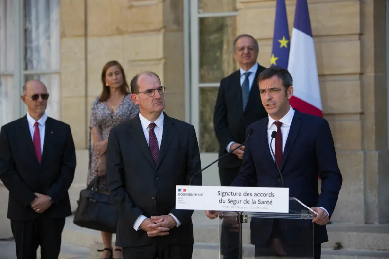 signature de la ségur de la sante - paris