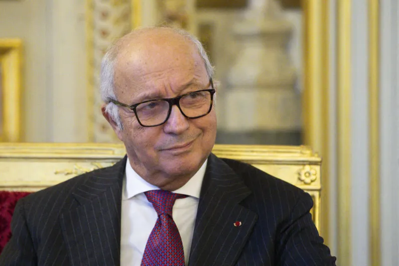 laurent fabius, président du conseil constitutionnel lors de la remise des prix du concours pour les lycéens découvrons notre constitution, le 21 novembre 2024 à paris photos par jérémy paoloni abacapresscom , 925069 008 paris france