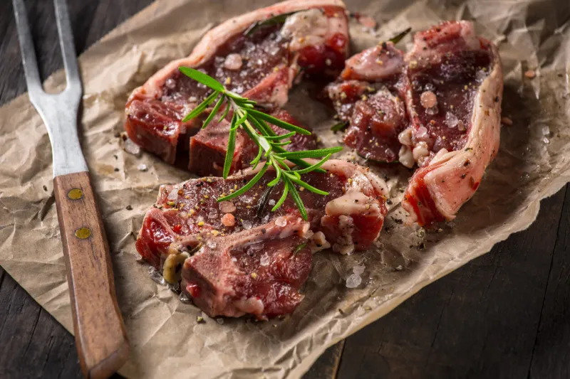 marinated lamb chops with rosemary