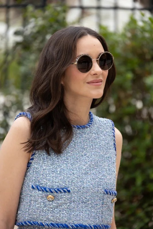 Marion Cotillard portrait