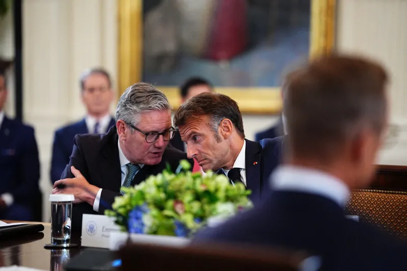 Emmanuel Macron et Keir Starmer