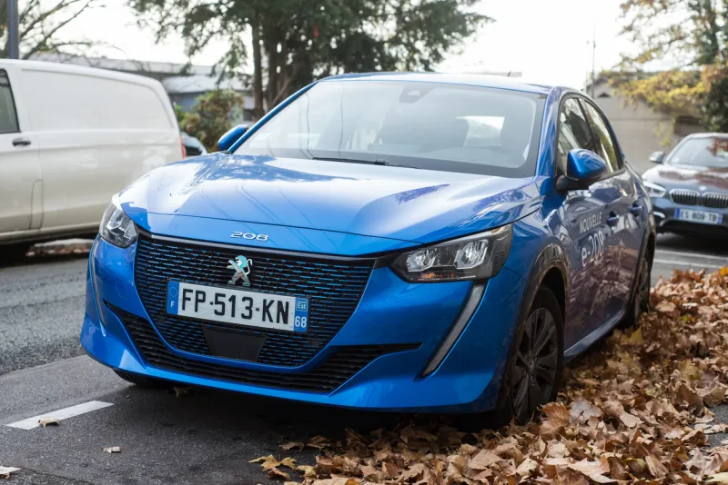 Peugeot 208 V2