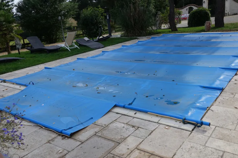 Bâches de piscine