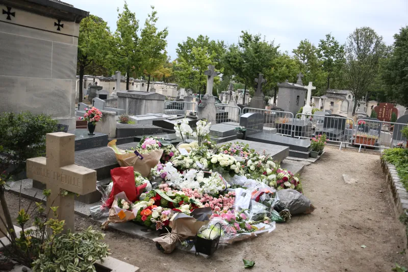La tombe de Valérie Benguigui
