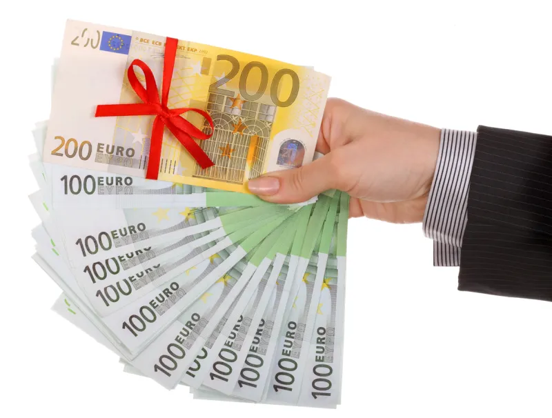 Pension de 1 600 euros