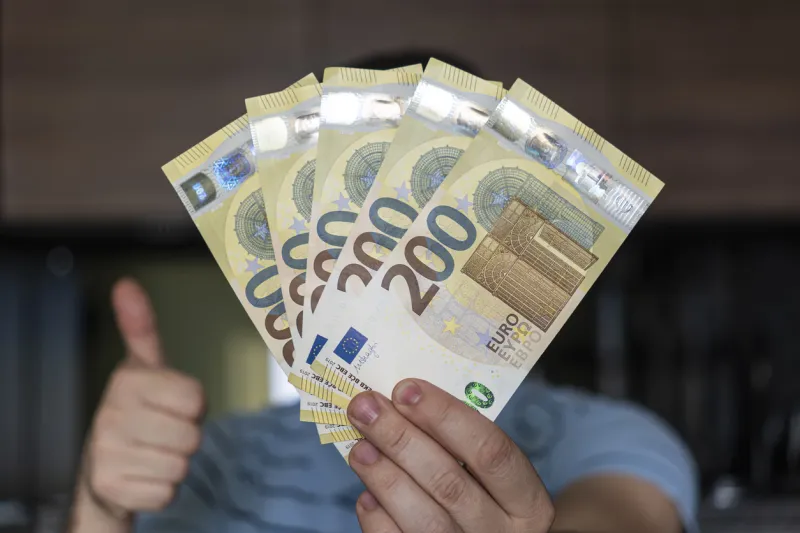 Pension de 700 euros