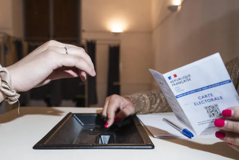 Bulletin de vote urne