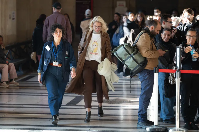 Des mensonges constants pour brouiller les pistes