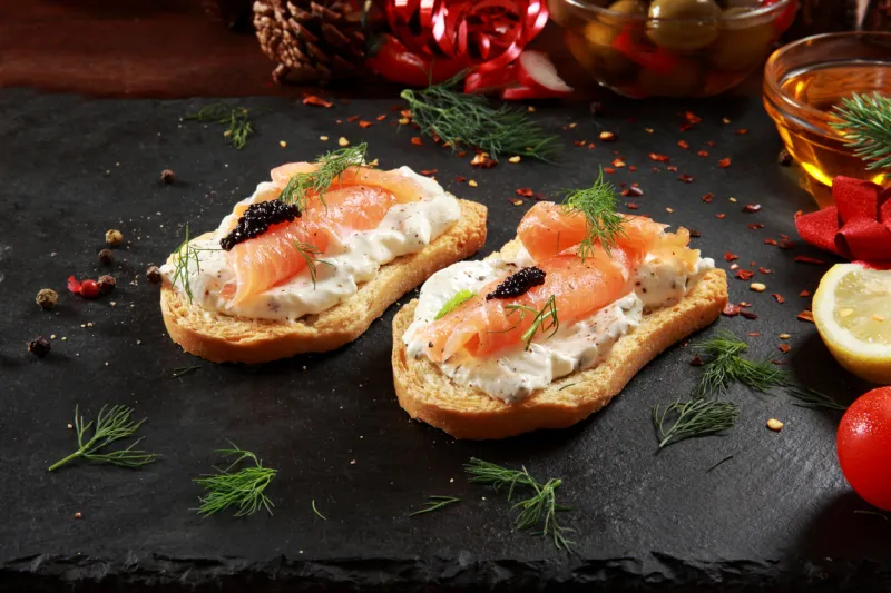 Toasts au saumon