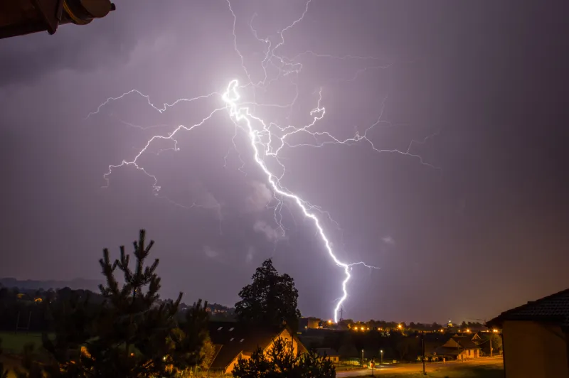 Orages : les 10 départements placés en vigilance jaune ce lundi 9 mars