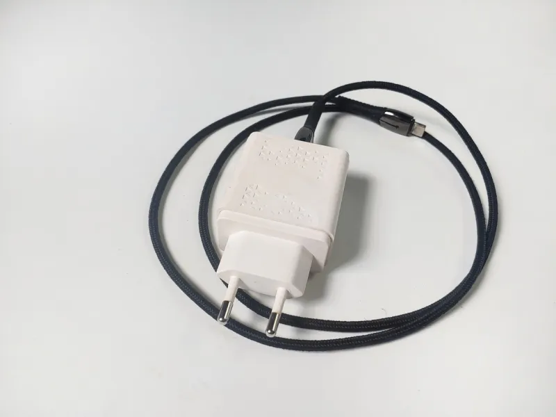 Chargeur téléphone portable