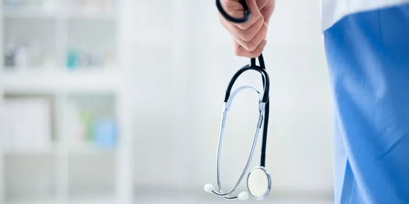 stéthoscope est prêt à vérifier la santé du patient