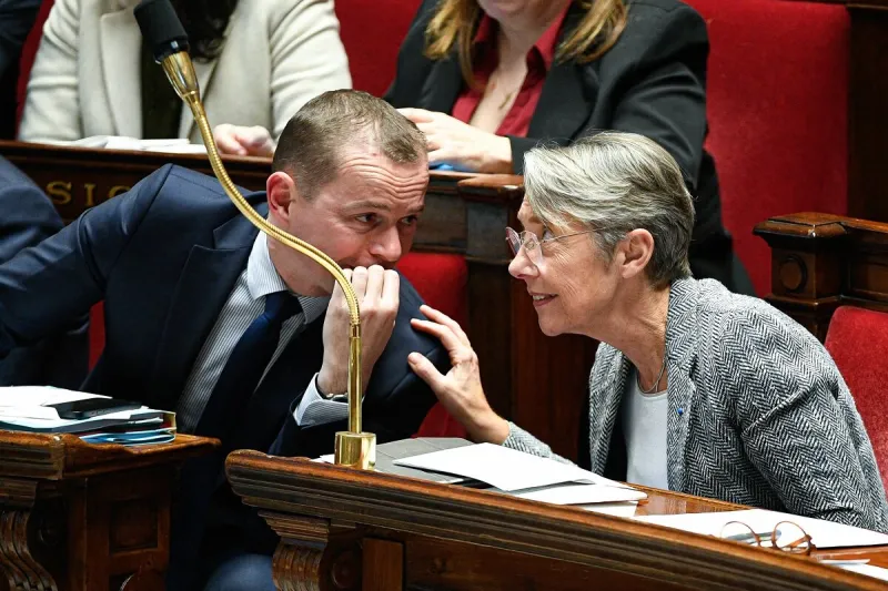 questions to the government - paris