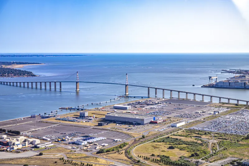 atlantic beachatlantic ocean loire river and saint nazaire