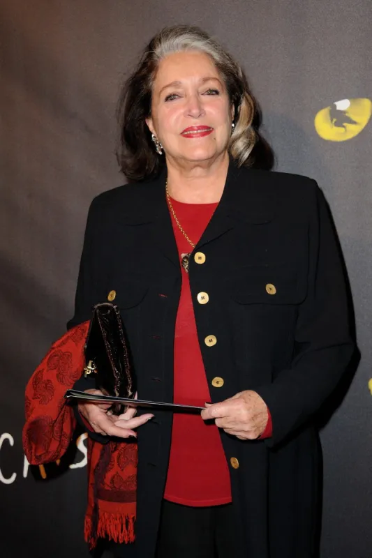 francoise fabian lors de la premiere de cats au theatre mogador a paris, france le 01 octobre 2015 photo by alban wyters abacapresscom , 517973 009 paris france