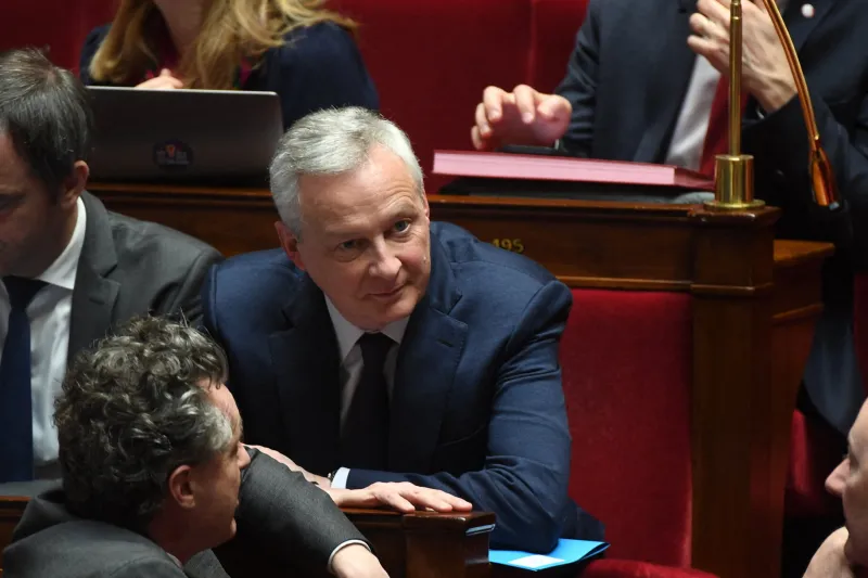 questions to the government - paris