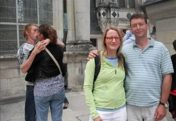 pipette multicanaux de laboratoire scientifique chimique et tubes à essai