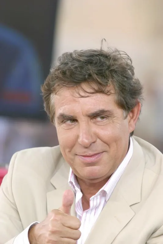 french tv presenter jean-pierre foucault during the taping of michel drucker's talk show 'vivement dimanche' in marseille, southern france, on september 5, 2004 photo by jean-jacques datchary abaca