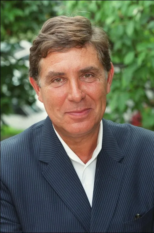 © francis petit abaca 28267-44 paris-france, 29 08 2001 jean-pierre foucault at the news conference for the new season of the tv channel tf1