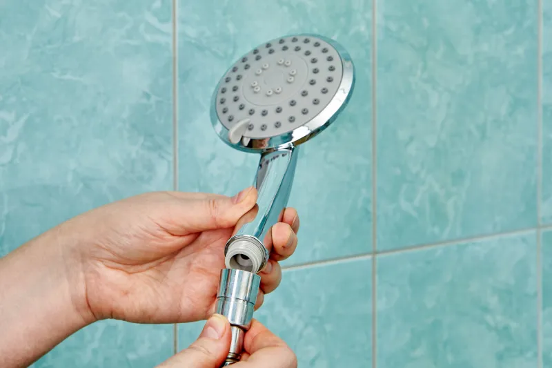 connecting new flat shower head to flexible hose