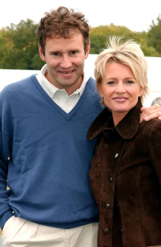 © giancarlo gorassini abaca 38914-37 saint-nom-la-breteche-france 13 10 2002 pierre sled et sophie davant at the 33rd trophee lancome