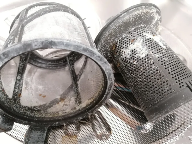 filter dirty clean from dishwasher