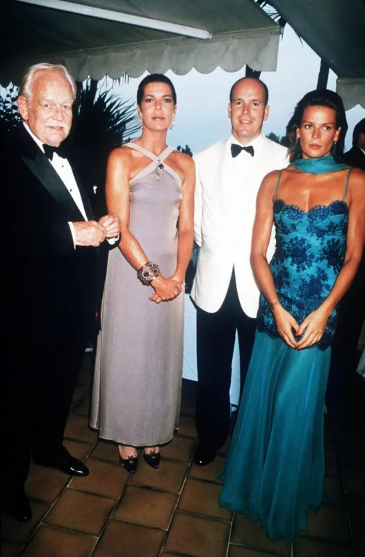 prince rainier, princess caroline, prince albert and princess stephanie (l to r) attend the red cross ball, in monte carlo, monaco, on august 7, 1997 photo by pa-empics abacapresscom , 112570 01 monte-carlo monaco