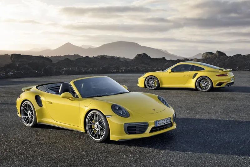 911 turbo s et 911 turbo s cabriolet
