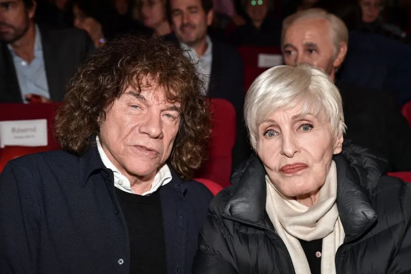 dévoilement de la statue de cire de luc plamondon - paris